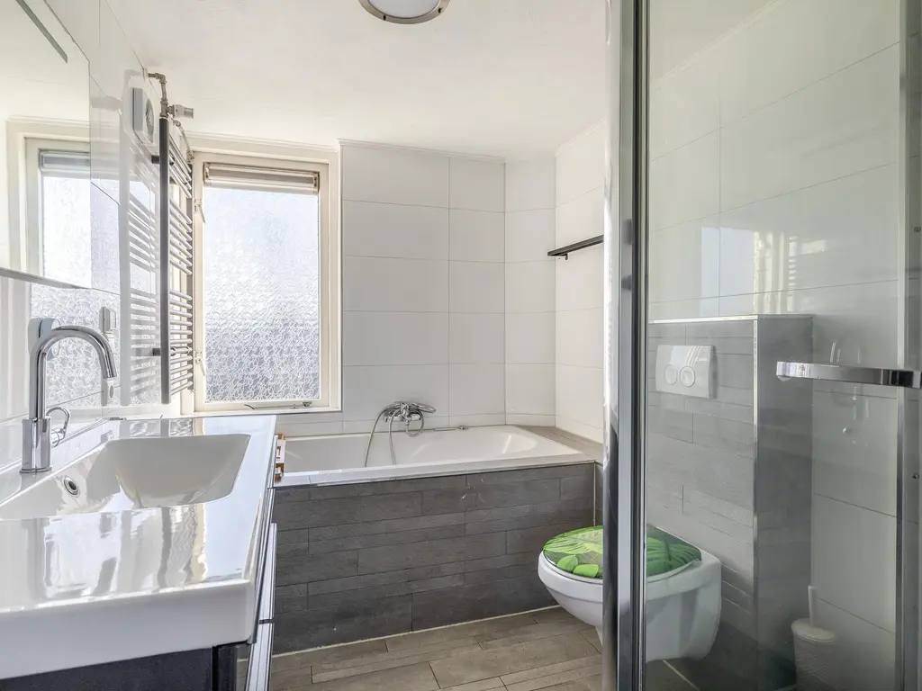 Koningin Wilhelminastraat 33, PIERSHIL