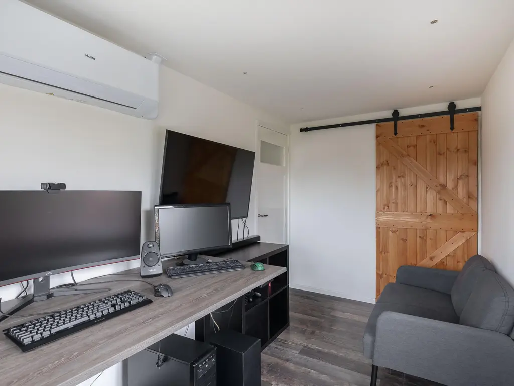 Molendijk 85, ZUID-BEIJERLAND