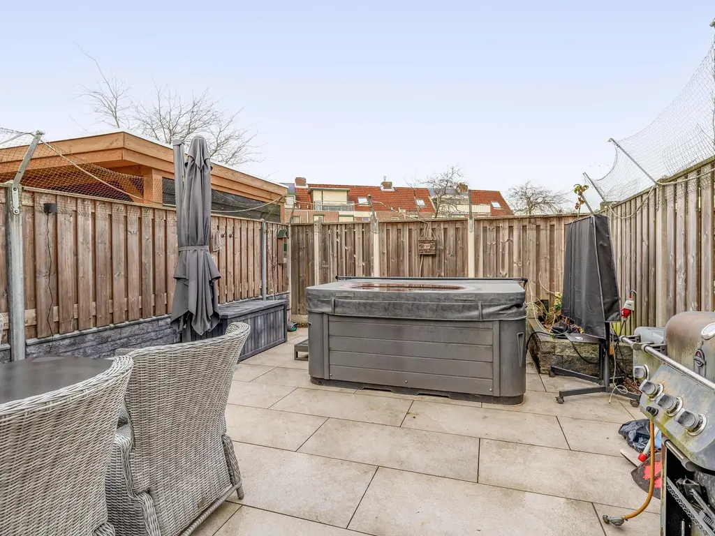 Raaigras 25, SPIJKENISSE