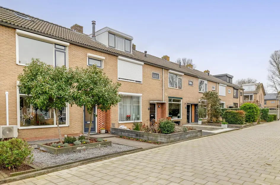 Ridder van Dorpstraat 23