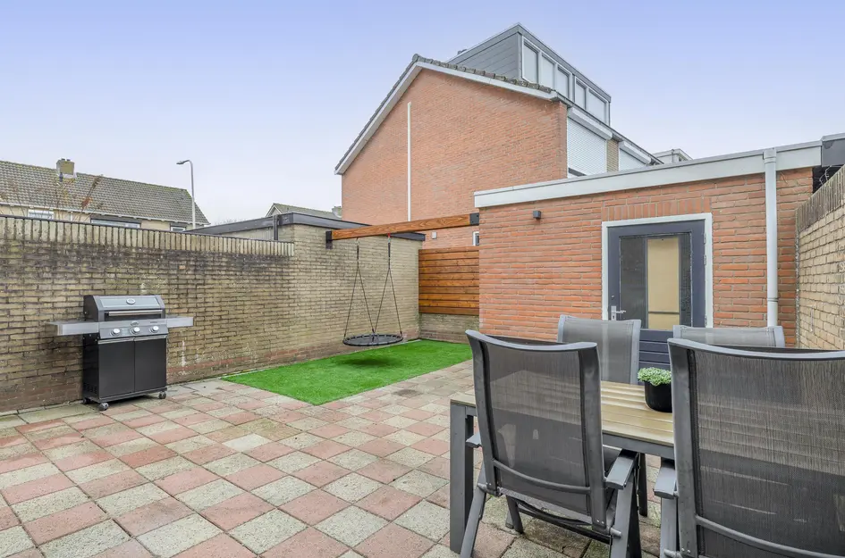 Ridder van Dorpstraat 23