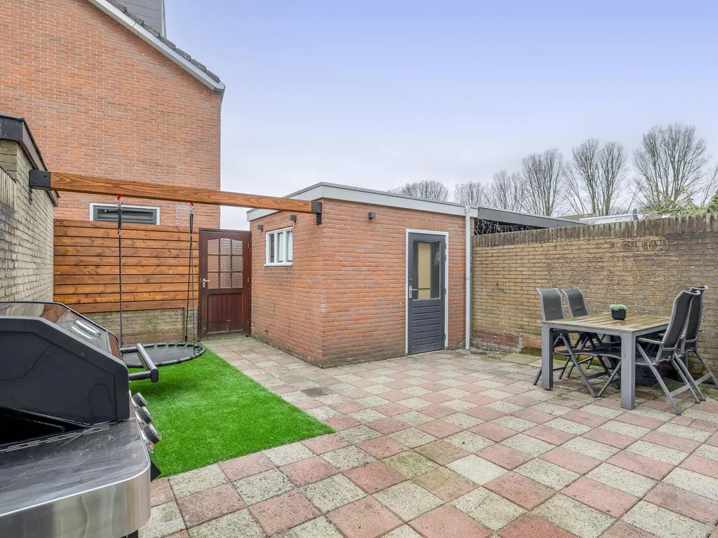 Ridder van Dorpstraat 23, NIEUW-BEIJERLAND