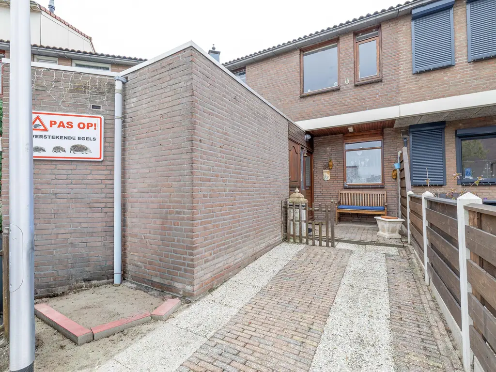 Kwikstaarthoek 34, SPIJKENISSE