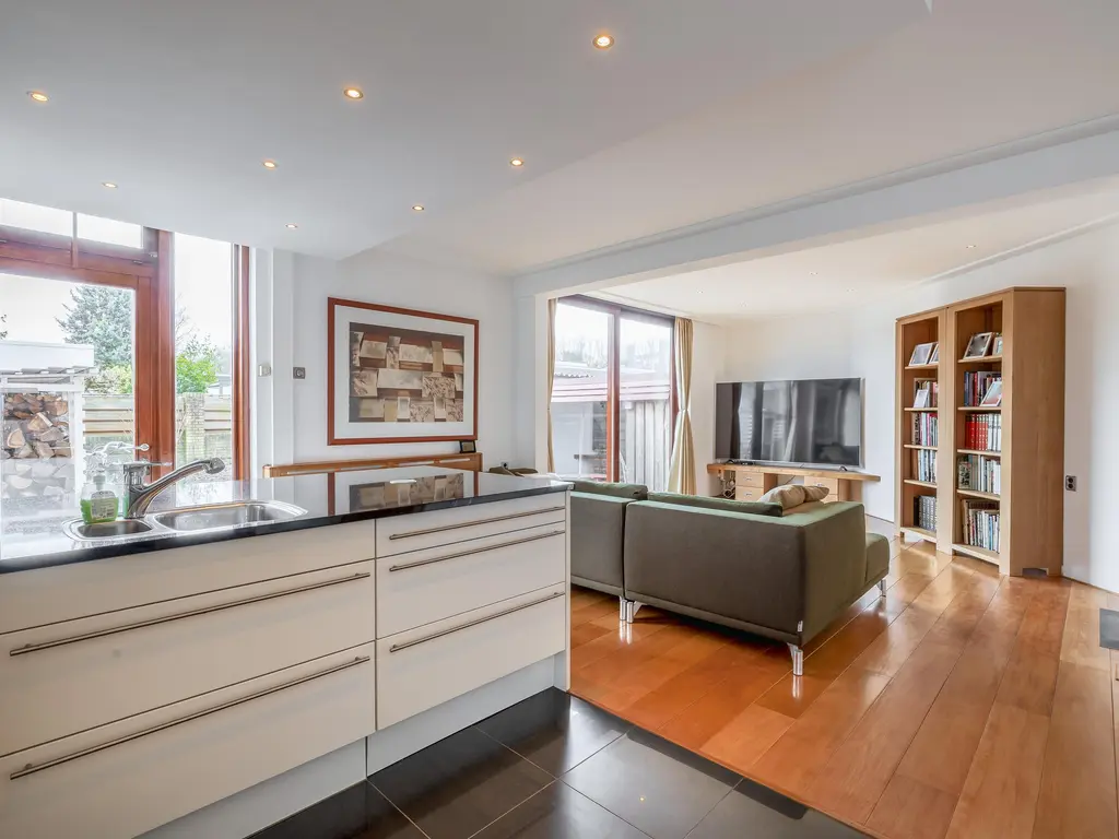 Heereplaats 25, ROZENBURG