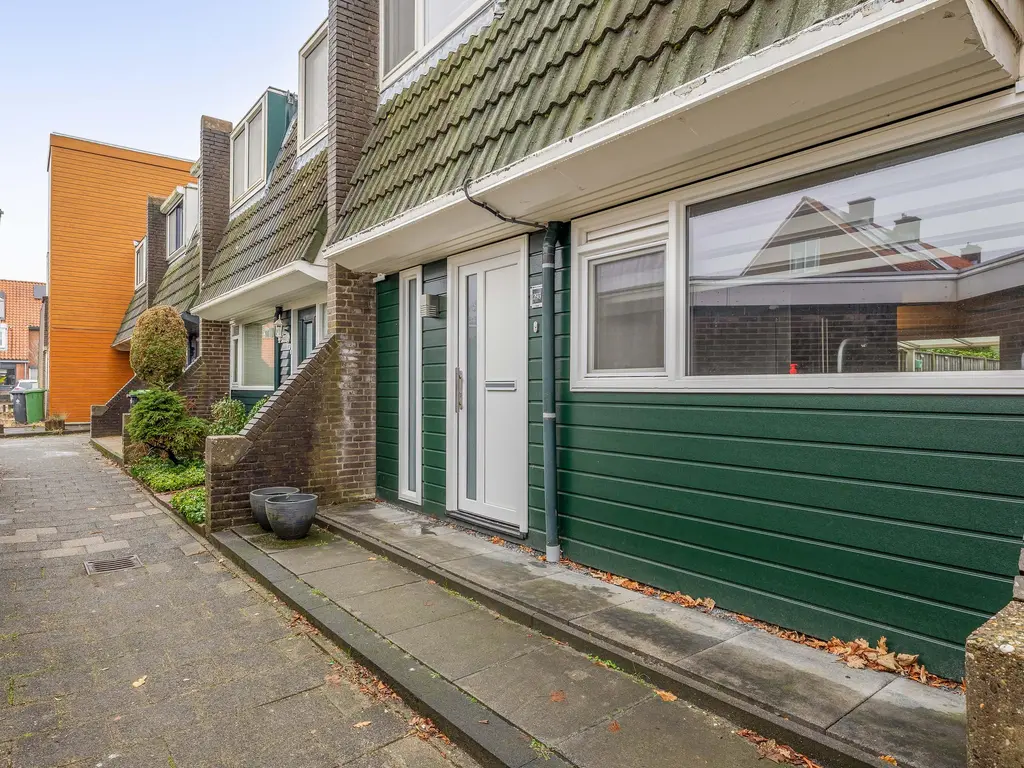 Slakkenveen 293, SPIJKENISSE