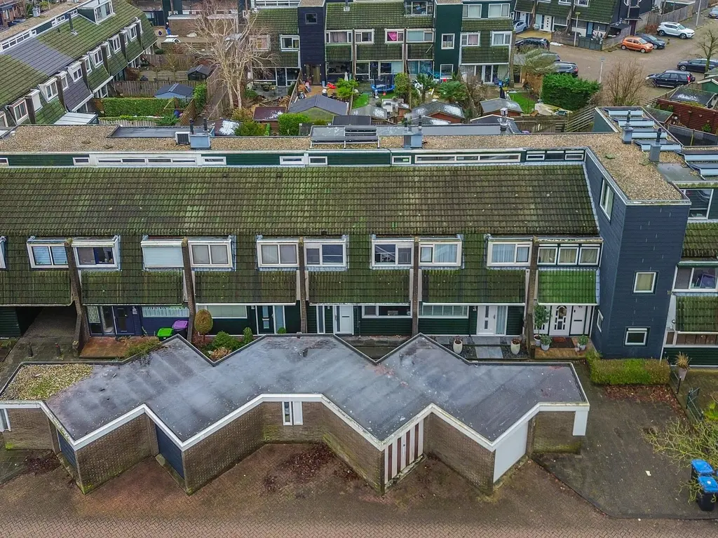 Slakkenveen 293, SPIJKENISSE