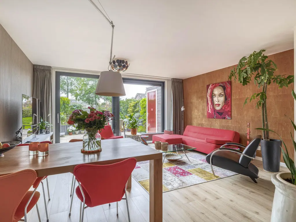 Irenestraat 10, ZWARTEWAAL