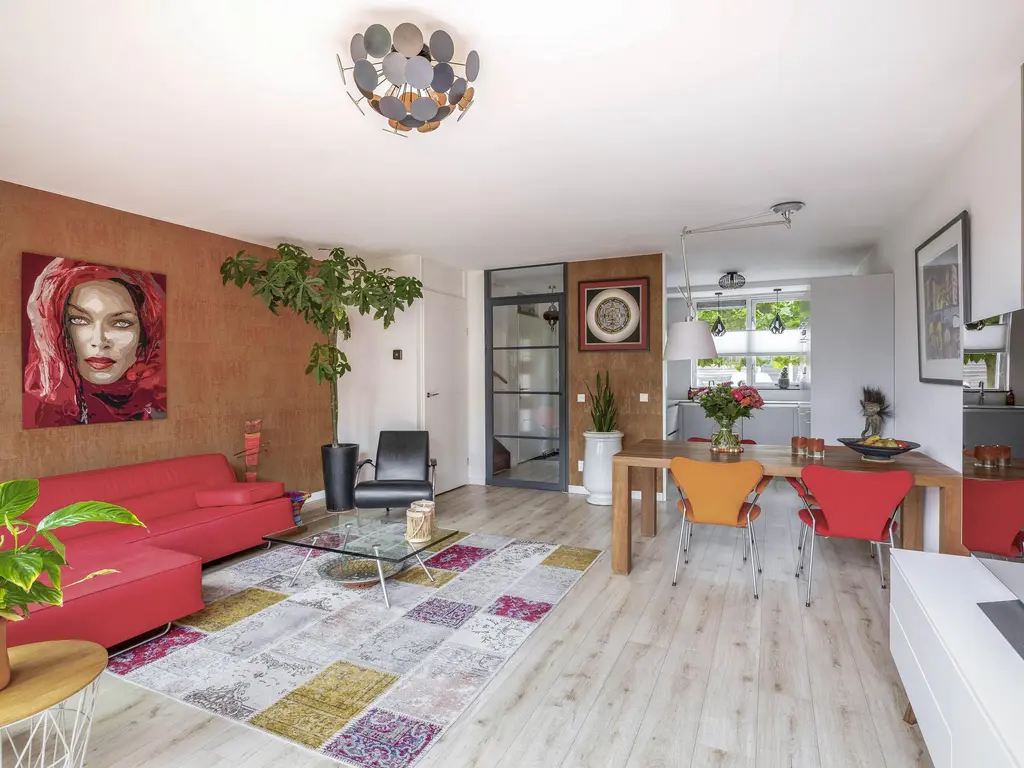 Irenestraat 10, ZWARTEWAAL