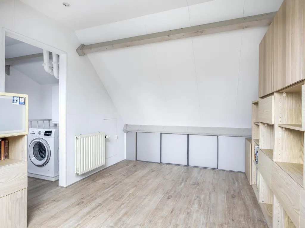 Irenestraat 10, ZWARTEWAAL