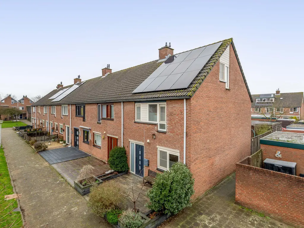 Koolwitje 1, HELLEVOETSLUIS