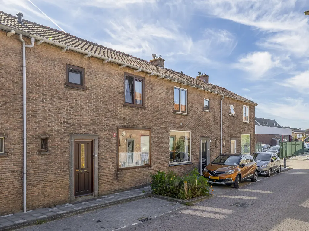 Molenstraat 6, SPIJKENISSE
