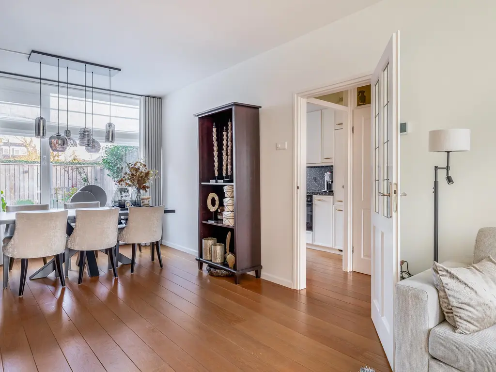 W. Vrijlandtstraat 34, OUD-BEIJERLAND