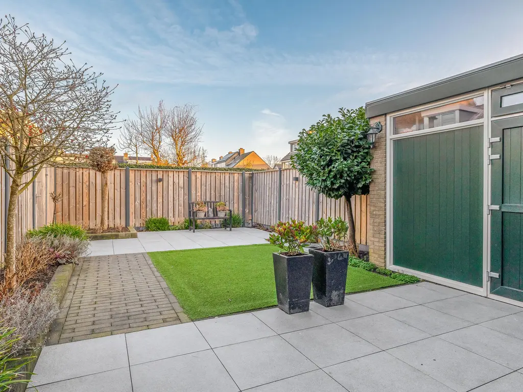 W. Vrijlandtstraat 34, OUD-BEIJERLAND