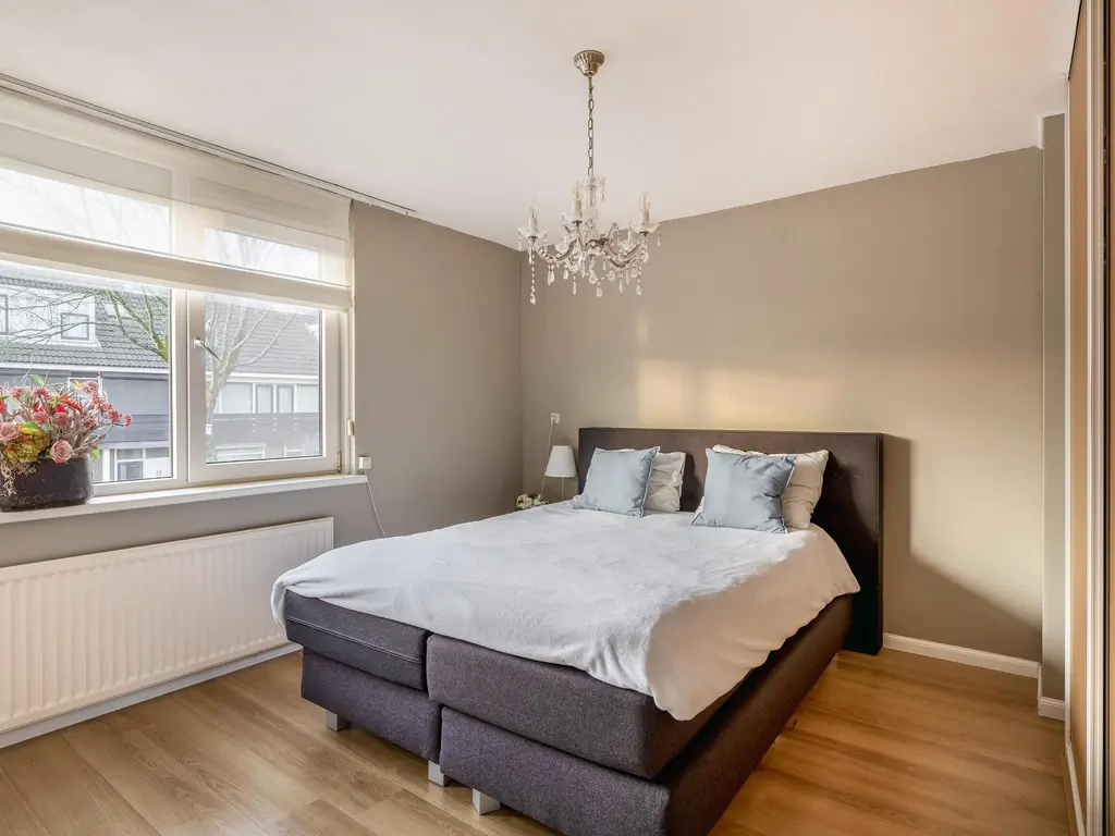 W. Vrijlandtstraat 34, OUD-BEIJERLAND