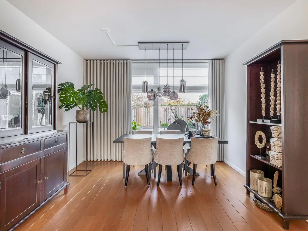 W. Vrijlandtstraat 34, OUD-BEIJERLAND