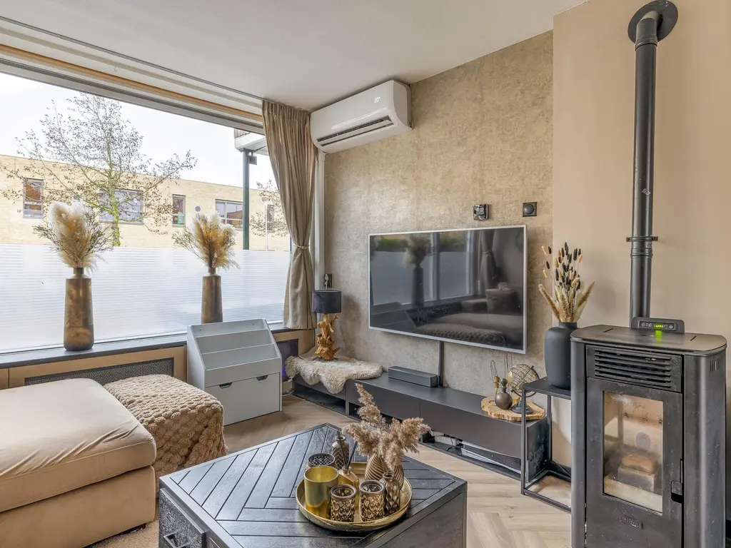 H W Croeslaan 11, VIERPOLDERS