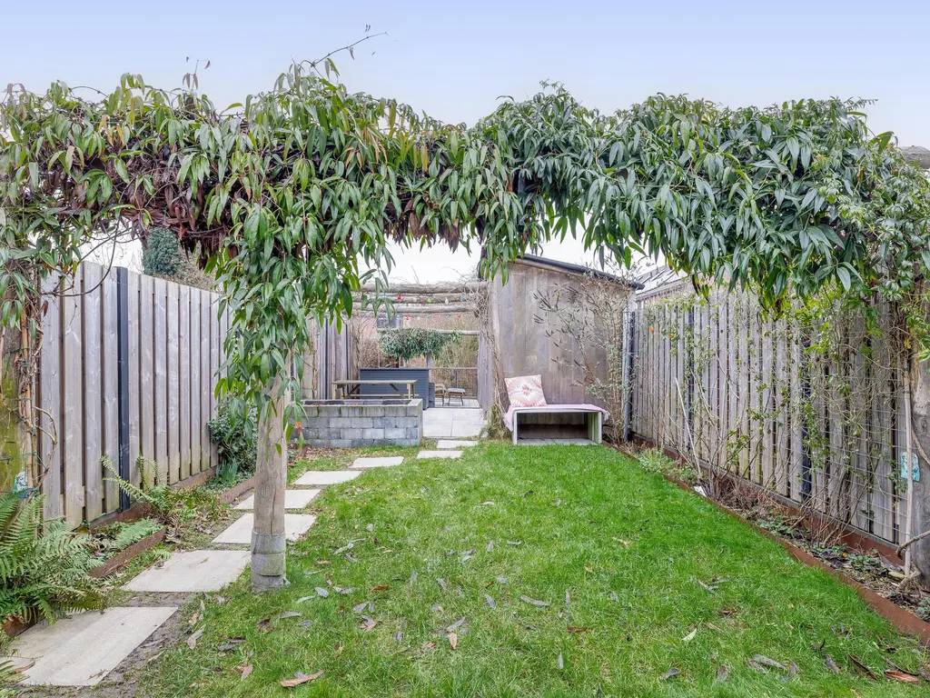 Waterschip 10, BRIELLE