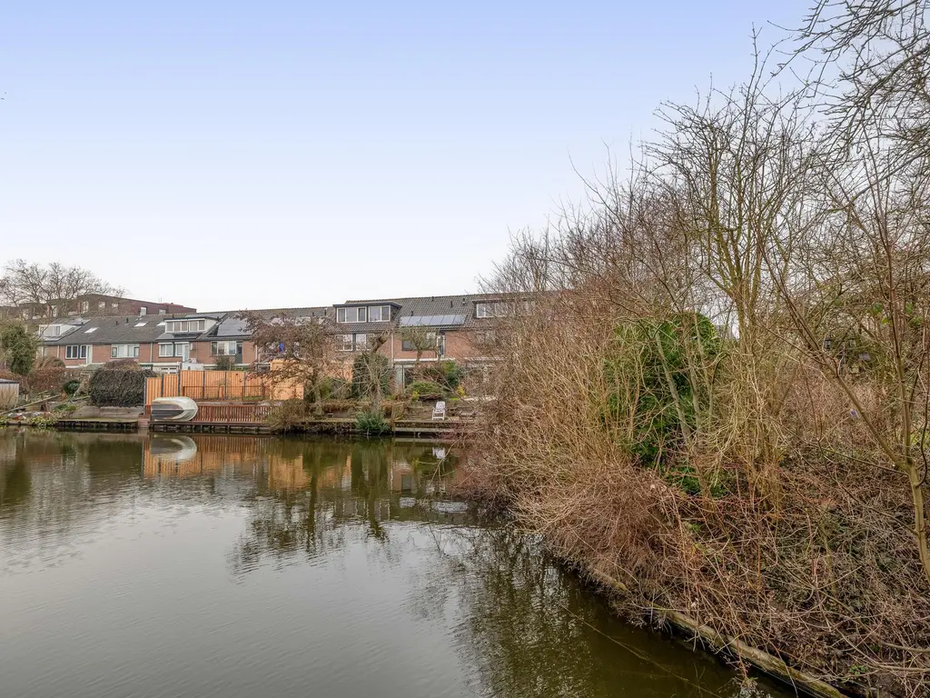 Waterschip 10, BRIELLE