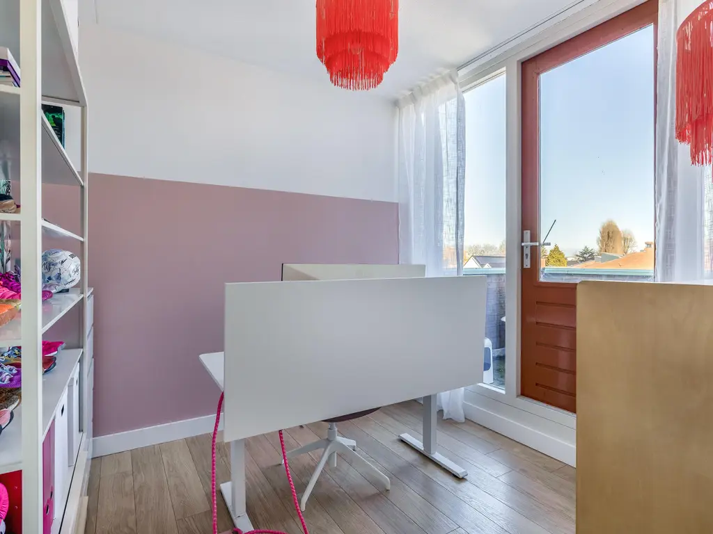 Pastoriedijk 231, PERNIS ROTTERDAM