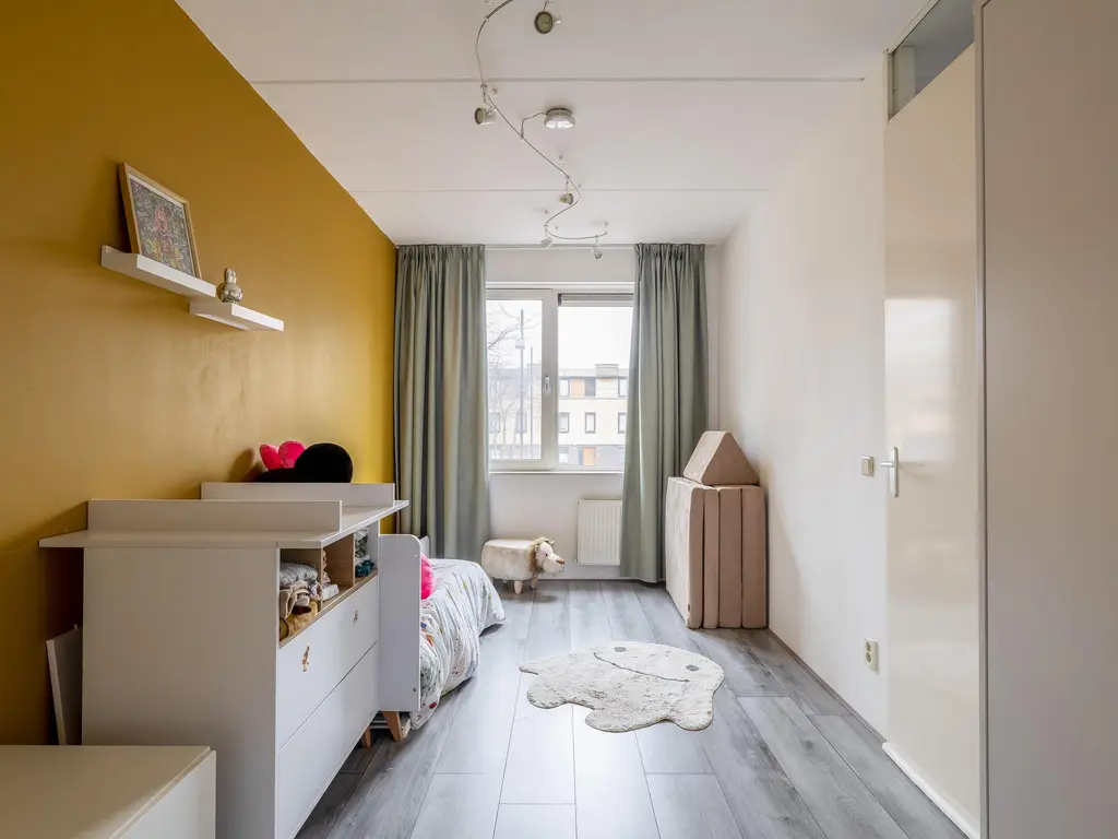 Avenue Carré 62, BARENDRECHT