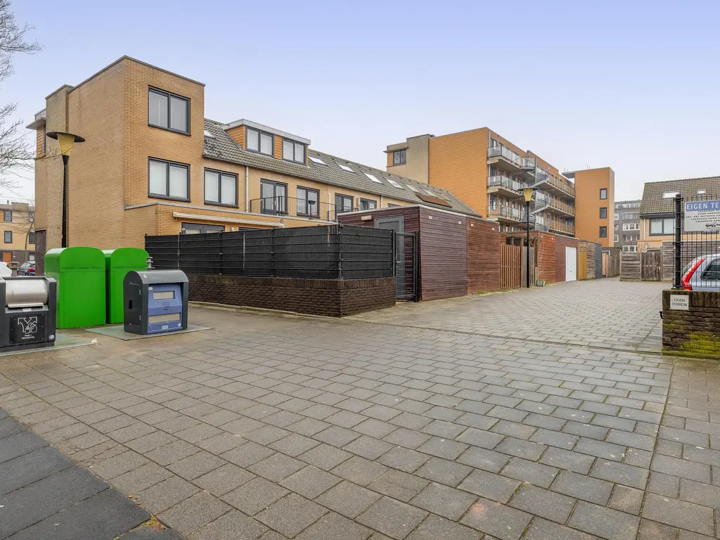 Avenue Carré 62, BARENDRECHT