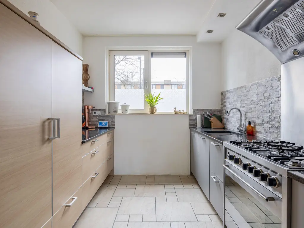 Avenue Carré 62, BARENDRECHT