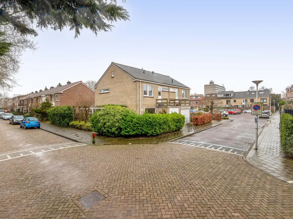 Alexander Verhuellstraat 33, BRIELLE