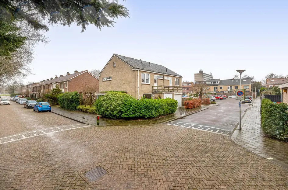 Alexander Verhuellstraat 33