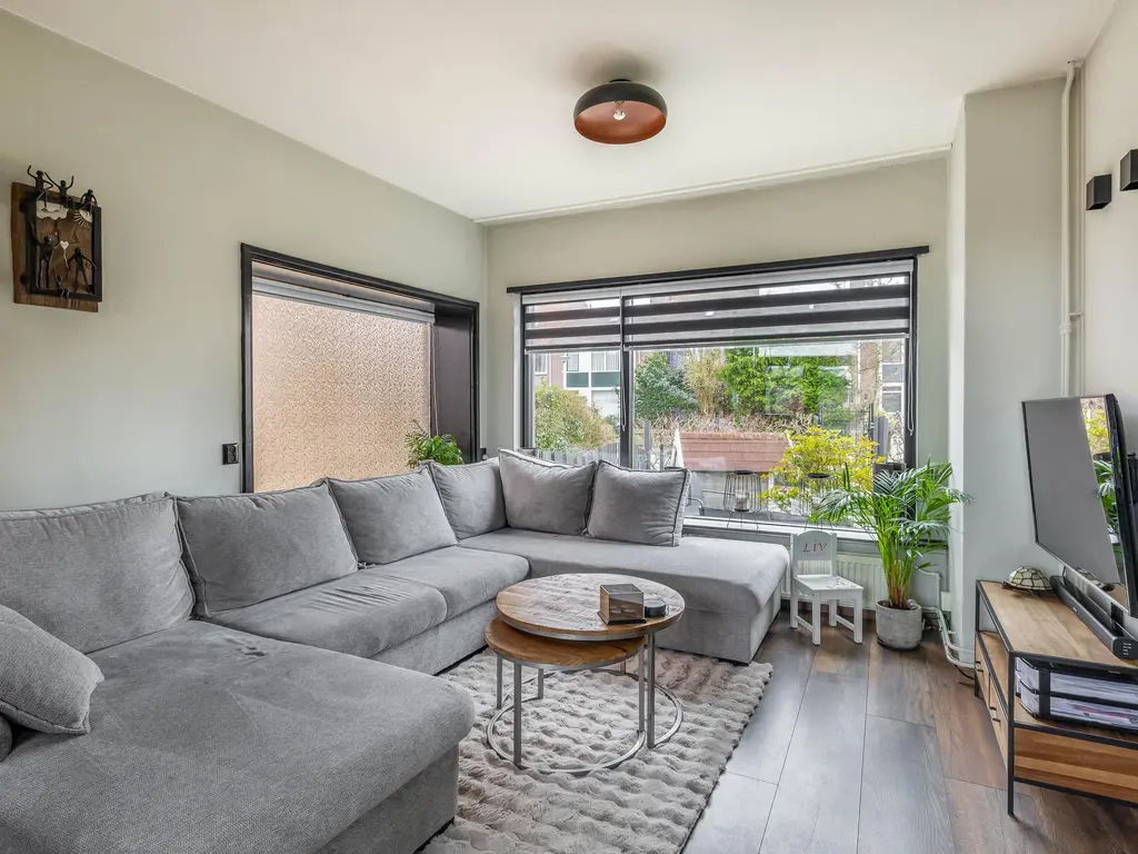 Karel de Stoutestraat 23, HELLEVOETSLUIS