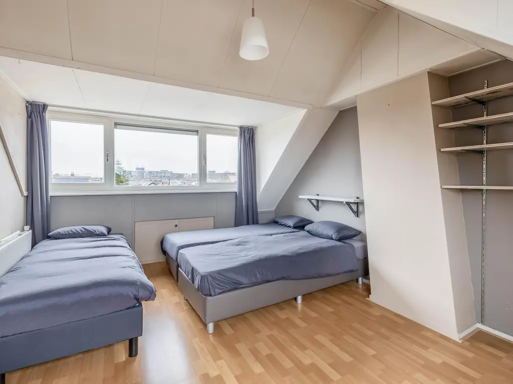 Karel de Stoutestraat 23, HELLEVOETSLUIS