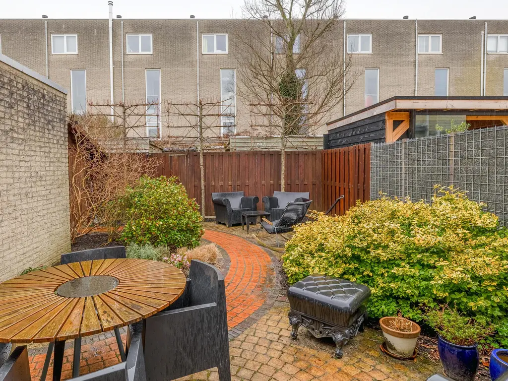 Alida Tartaud-Kleinstraat 64, ROTTERDAM