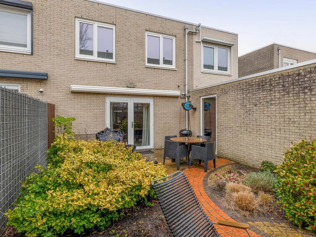 Alida Tartaud-Kleinstraat 64, ROTTERDAM