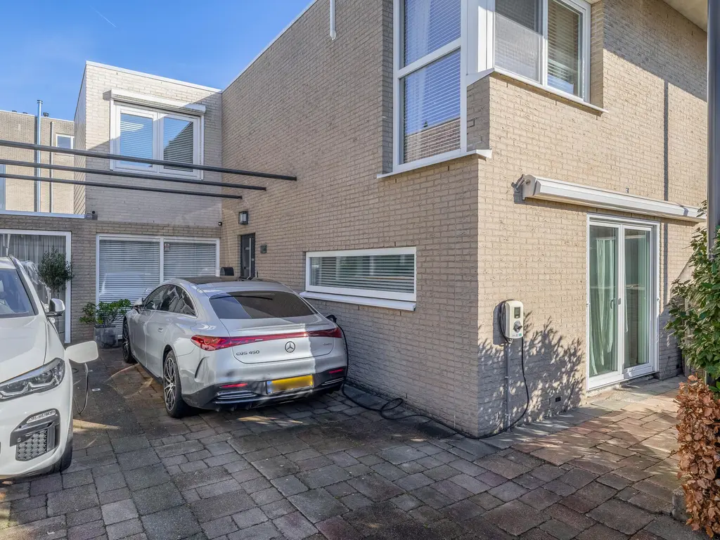 Alida Tartaud-Kleinstraat 64, ROTTERDAM