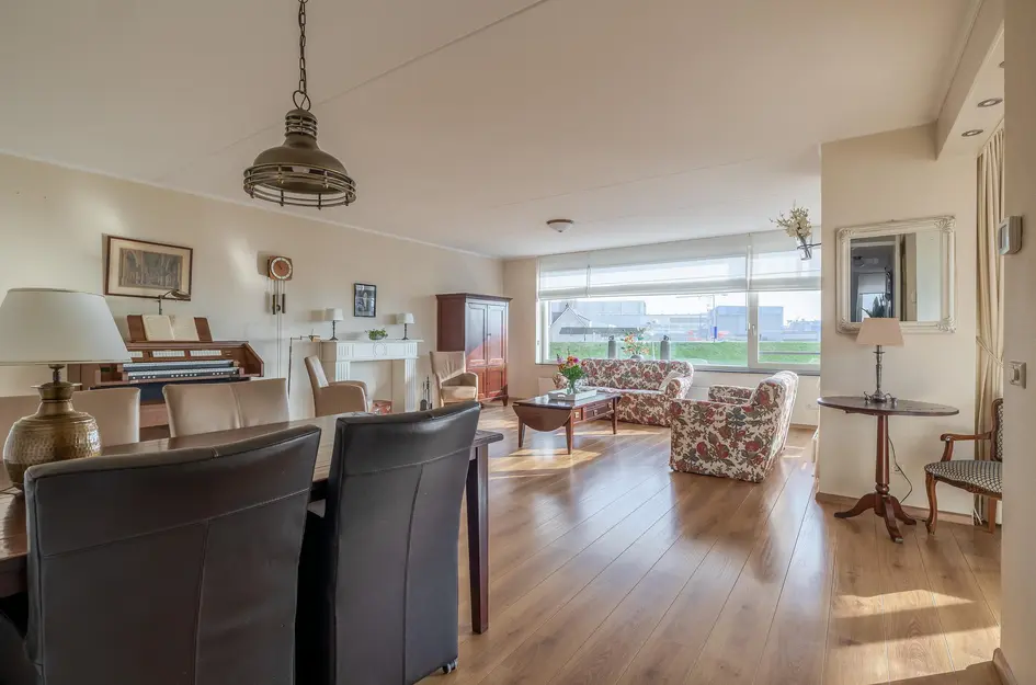 Van Kinsbergenstraat 1H