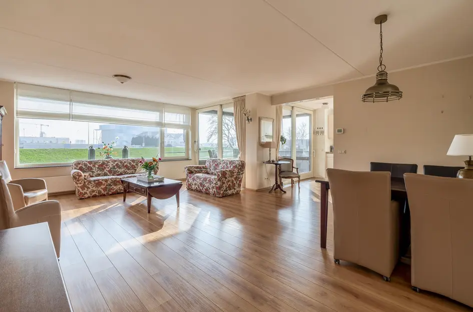 Van Kinsbergenstraat 1H