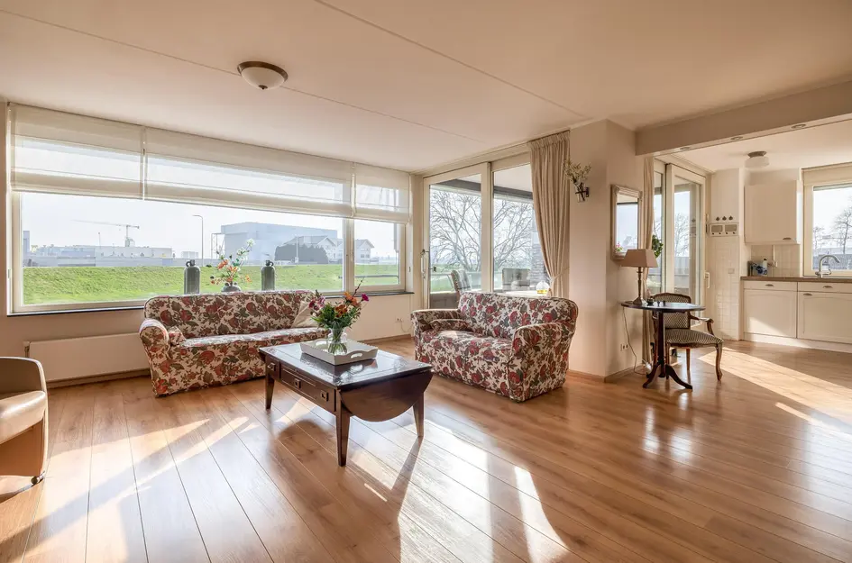 Van Kinsbergenstraat 1H