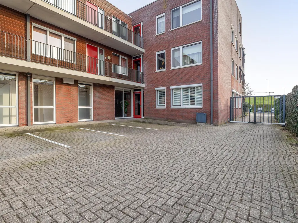 Van Kinsbergenstraat 1H, CAPELLE AAN DEN IJSSEL