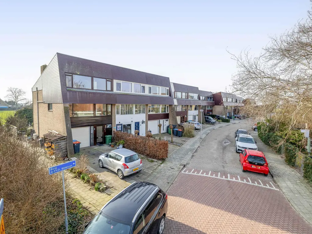 Burg A P vd Blinkln 72, VIERPOLDERS