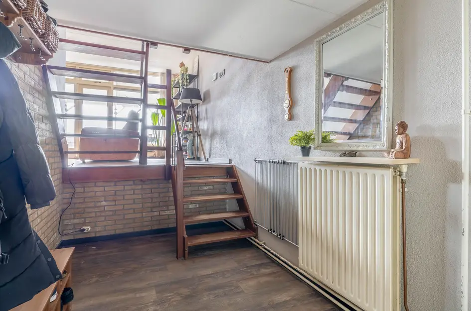 Burg A P vd Blinkln 72