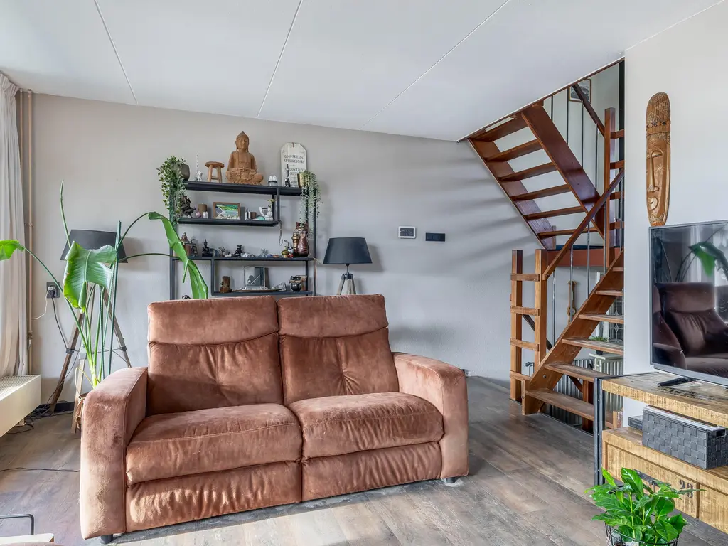 Burg A P vd Blinkln 72, VIERPOLDERS