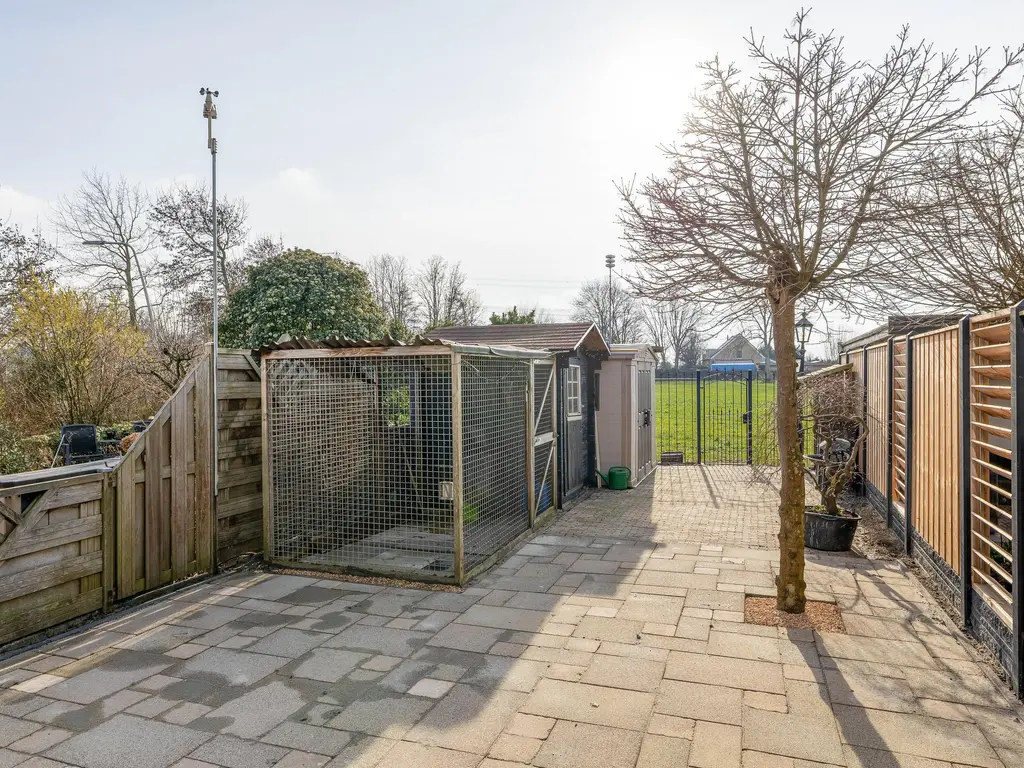 Burg A P vd Blinkln 72, VIERPOLDERS