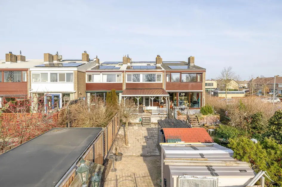 Burg A P vd Blinkln 72