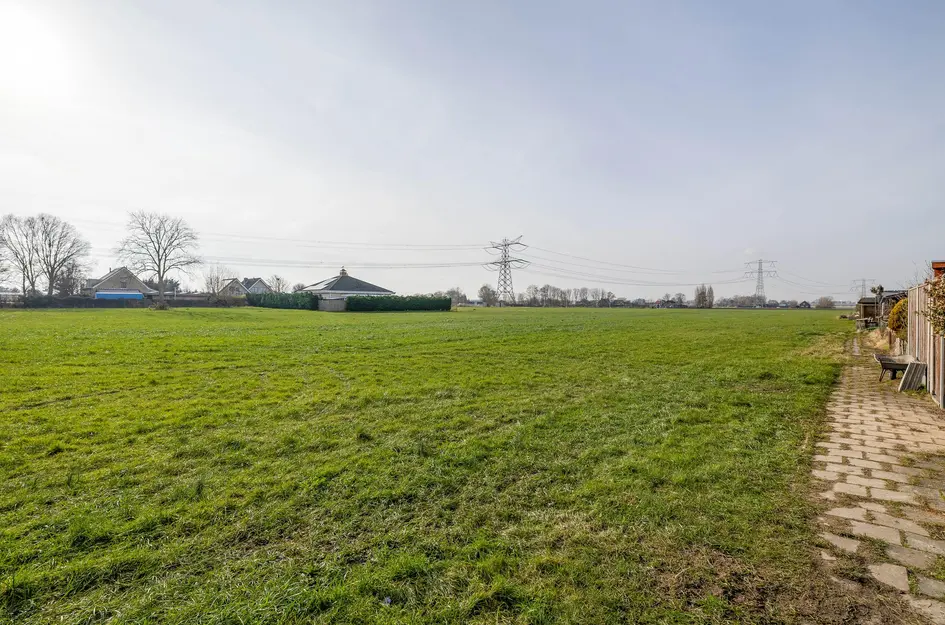 Burg A P vd Blinkln 72