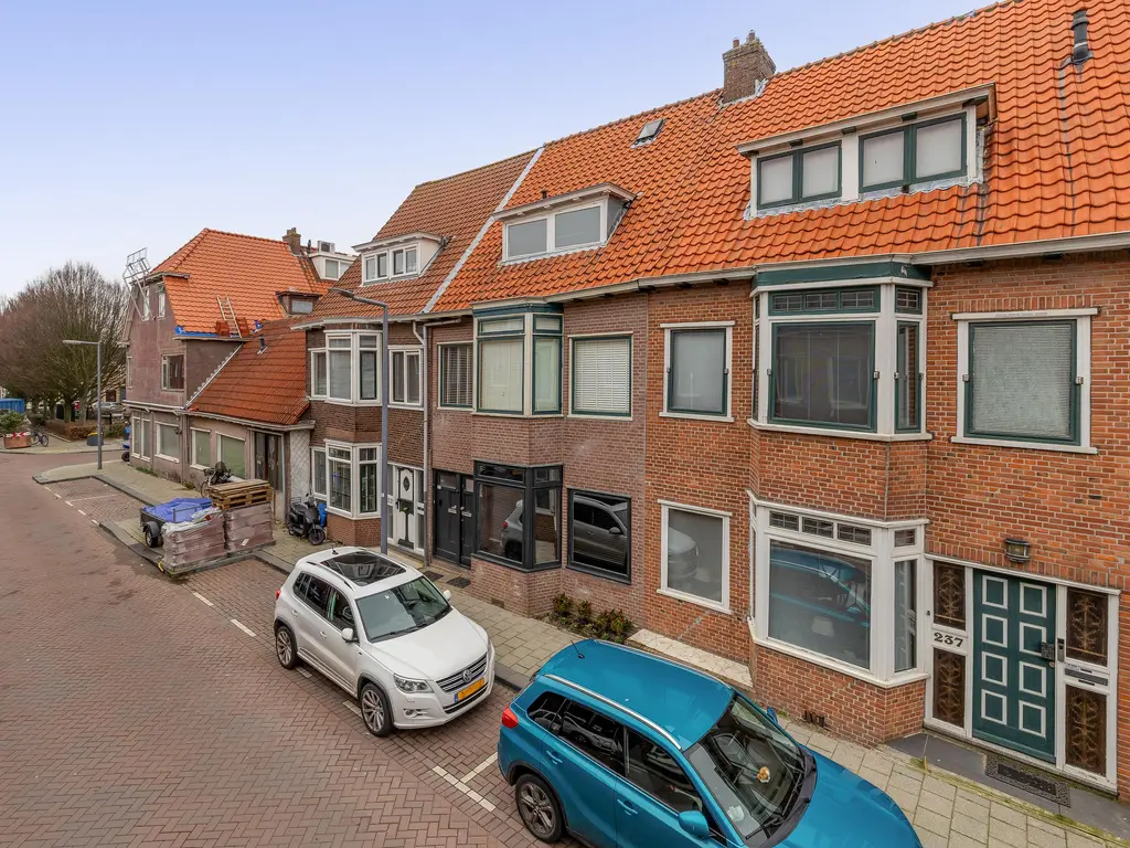 Zestienhovensekade 235, ROTTERDAM