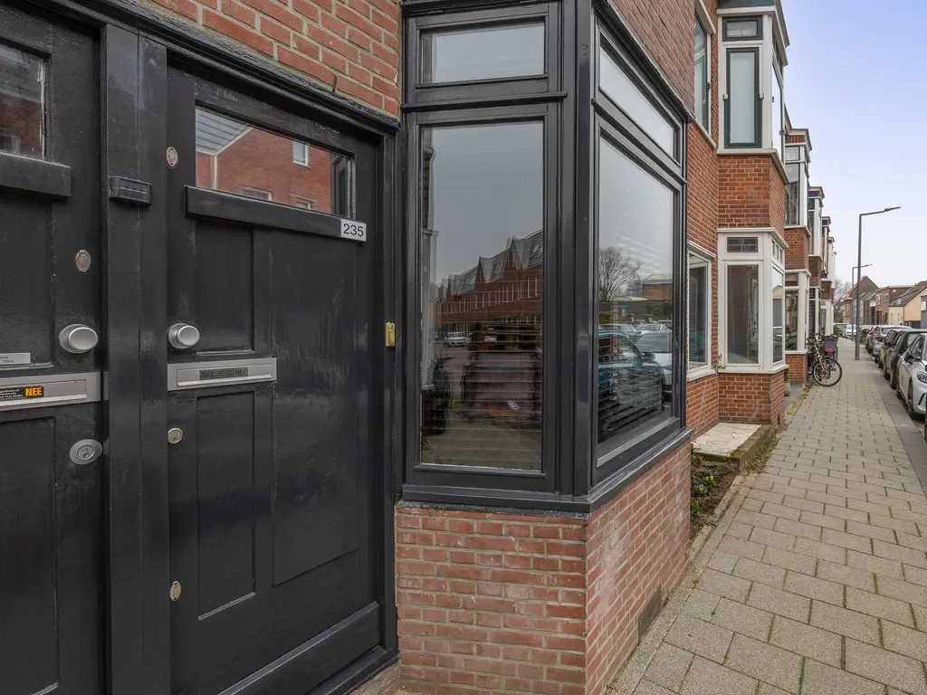 Zestienhovensekade 235, ROTTERDAM