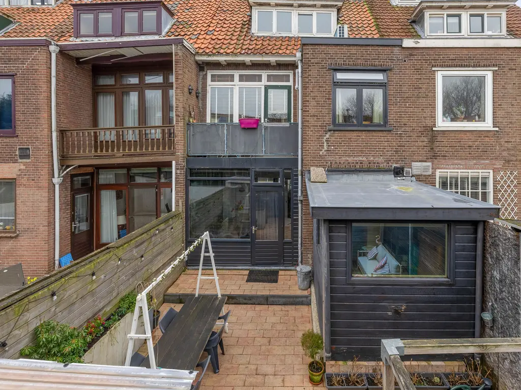 Zestienhovensekade 235, ROTTERDAM