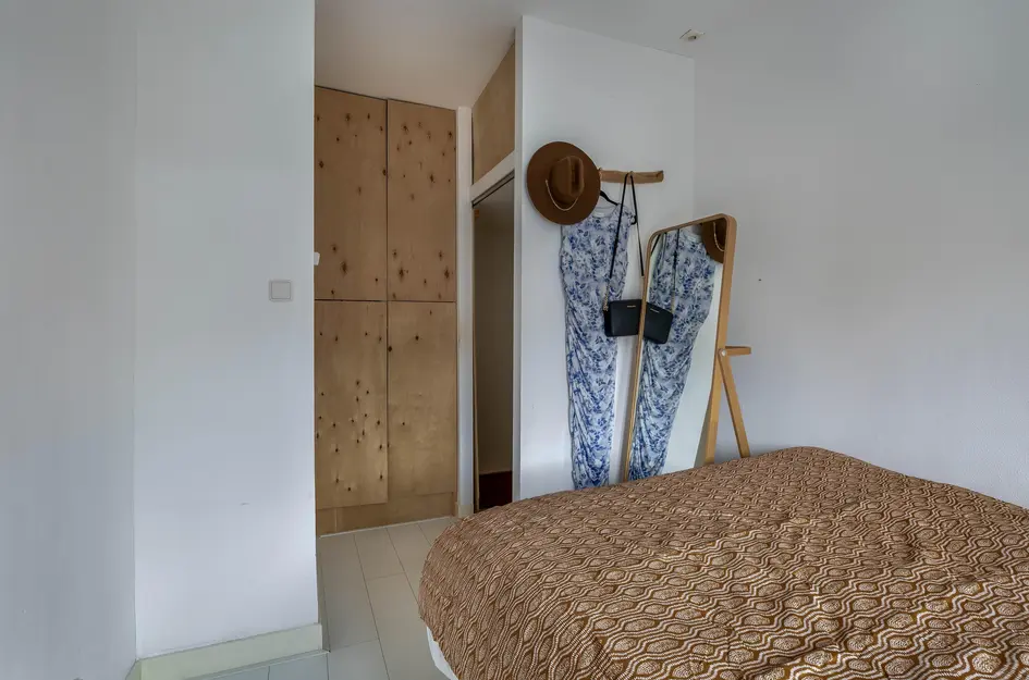 Zestienhovensekade 235