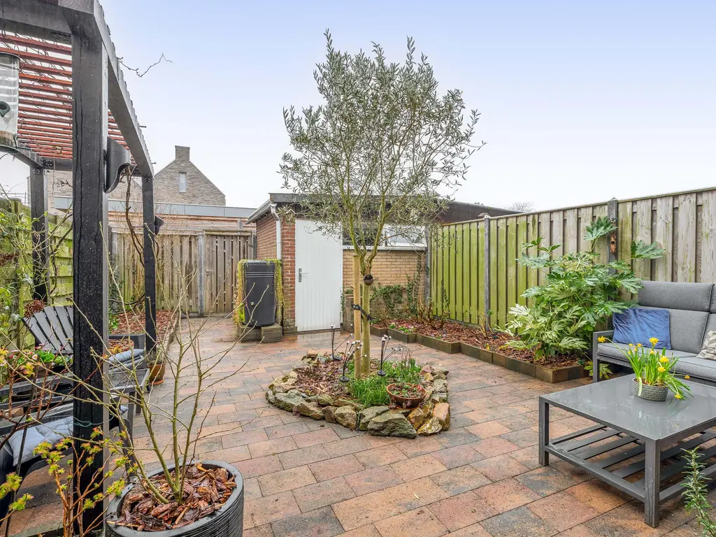 Bryhoekstraat 37, HELLEVOETSLUIS