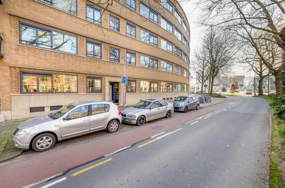 's-Gravendijkwal 152A