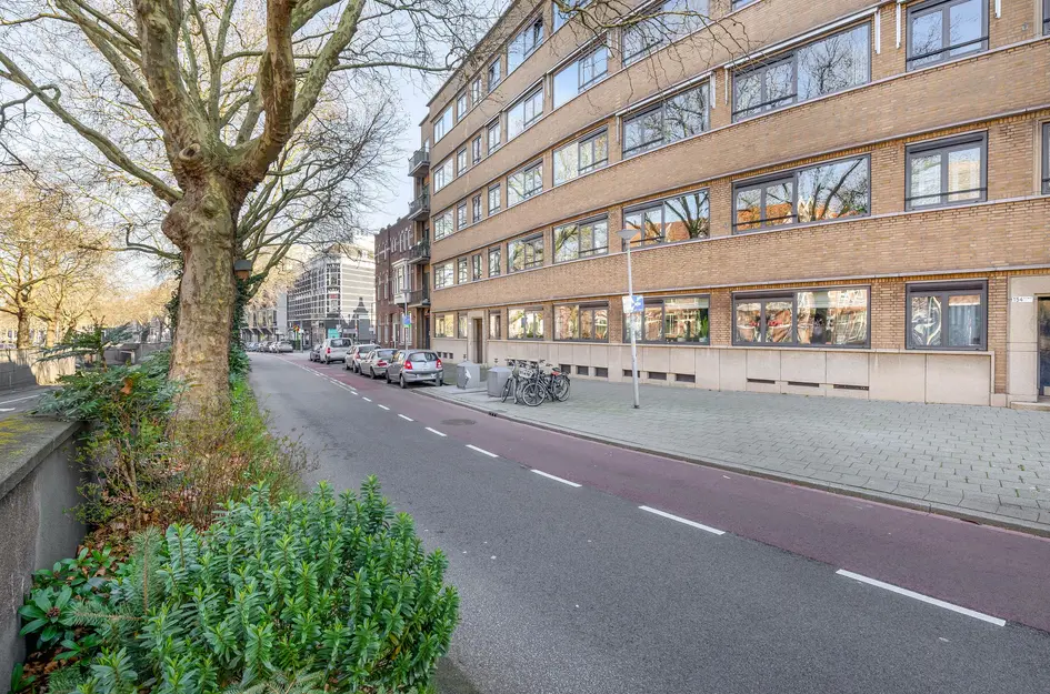 's-Gravendijkwal 152A